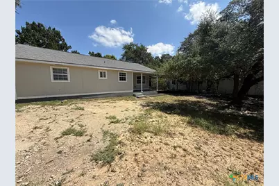 560 Wickford Way, Canyon Lake, TX 78133 - Photo 13