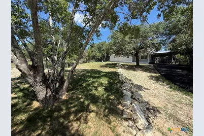560 Wickford Way, Canyon Lake, TX 78133 - Photo 7