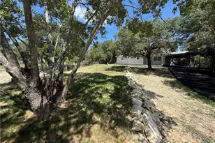 560 Wickford Way, Canyon Lake, TX 78133 - Photo 7