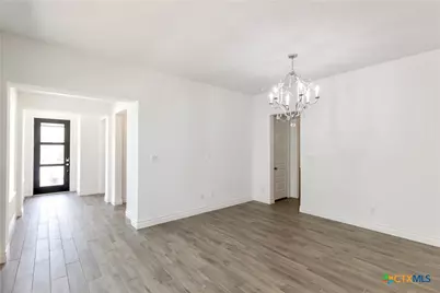 311 Balaton Lake, New Braunfels, TX 78130 - Photo 3