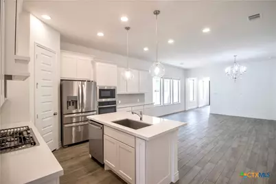 311 Balaton Lake, New Braunfels, TX 78130 - Photo 13