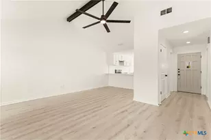 655 Loop 337, New Braunfels, TX 78130 - Photo 5