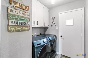 2123 Canyon Lake Dr, Canyon Lake, TX 78133 - Photo 23