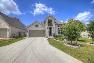 415 Bridle Trl, New Braunfels, TX 78132 - Photo 3