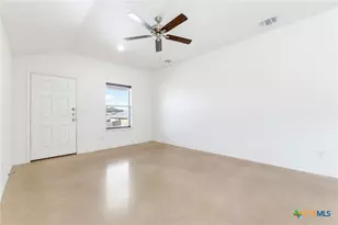 102 Lost Trl, Copperas Cove, TX 76522 - Photo 5
