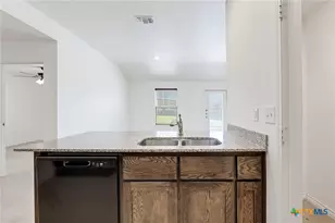 102 Lost Trl, Copperas Cove, TX 76522 - Photo 11