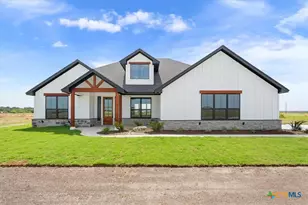 18085 Roundhall, Holland, TX 76534 - Photo 1