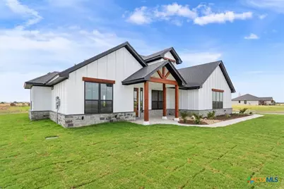 18085 Roundhall, Holland, TX 76534 - Photo 1