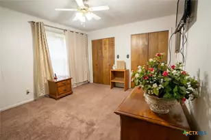 2411 Ozark St, Victoria, TX 77901 - Photo 9