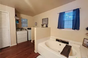 308 S Reagan St, Hamilton, TX 76531 - Photo 13