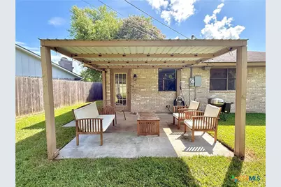 505 Camelot Drive, Victoria, TX 77901 - Photo 23