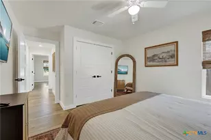 631 S Santa Clara Ave, New Braunfels, TX 78130 - Photo 25