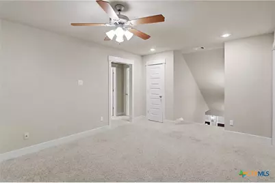 1720 Nordberg, Seguin, TX 78155 - Photo 21