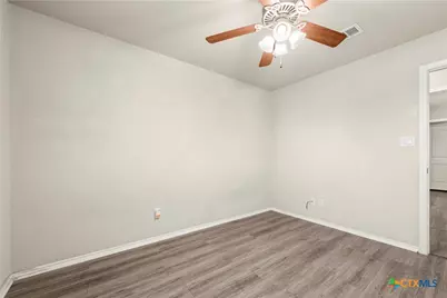 403 Rainbow Court, Copperas Cove, TX 76522 - Photo 7