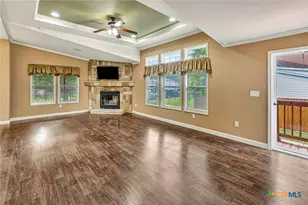 606 N Glendale St, Hallettsville, TX 77964 - Photo 11