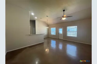 758 Saengerhalle Road, New Braunfels, TX 78130 - Photo 3