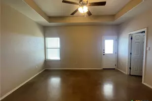 758 Saengerhalle Rd, New Braunfels, TX 78130 - Photo 21