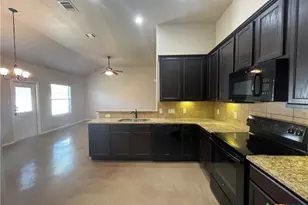 758 Saengerhalle Rd, New Braunfels, TX 78130 - Photo 9