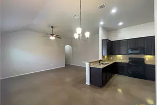 758 Saengerhalle Rd, New Braunfels, TX 78130 - Photo 5