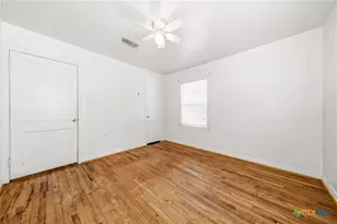 710 Mickan St, Copperas Cove, TX 76522 - Photo 17