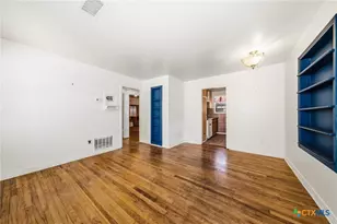 710 Mickan St, Copperas Cove, TX 76522 - Photo 7