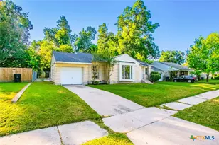 1809 S 13th St, Temple, TX 76504 - Photo 21