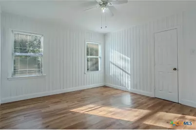 1809 S 13th Street, Temple, TX 76504 - Photo 17