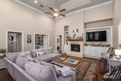 2224 Garden Court, San Marcos, TX 78666 - Photo 15