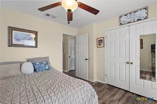 1172 Co Rd 418, Thorndale, TX 76577 - Photo 21