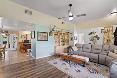 1172 County Road 418, Thorndale, TX 76577 - Photo 11