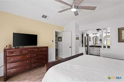 1172 County Road 418, Thorndale, TX 76577 - Photo 17