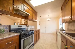 1301 Daude Ave, Killeen, TX 76549 - Photo 5