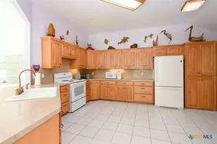 995 Co Rd 221, Killeen, TX 76549 - Photo 33