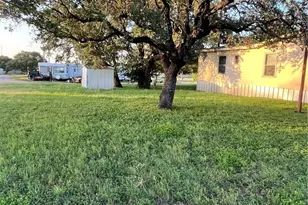 605 E Chappel Rd, San Saba, TX 76877 - Photo 3
