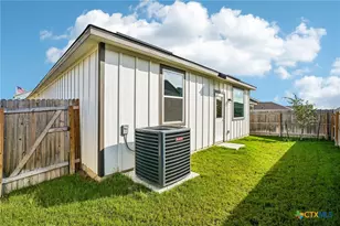 761 Whitman St, New Braunfels, TX 78130 - Photo 31