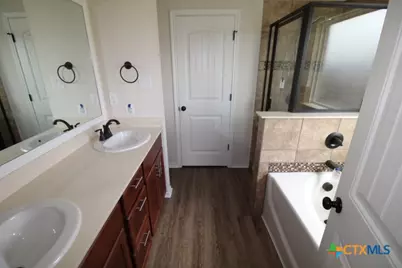 1770 Dryden Avenue, Copperas Cove, TX 76522 - Photo 33