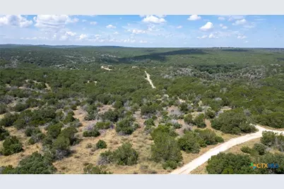 424 Cliff View Road, Lampasas, TX 76550 - Photo 17
