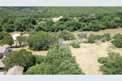 424 Cliff View Road, Lampasas, TX 76550 - Photo 5