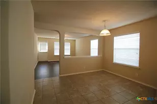 249 Val Verde Dr, New Braunfels, TX 78130 - Photo 5