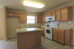 249 Val Verde Dr, New Braunfels, TX 78130 - Photo 7