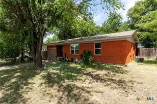 111 Cottonwood Dr, Gatesville, TX 76528 - Photo 3