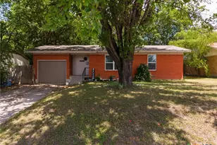111 Cottonwood Dr, Gatesville, TX 76528 - Photo 1