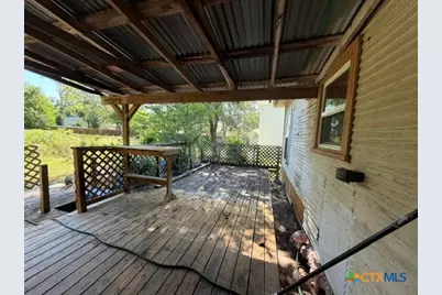620 E 8th Avenue, Belton, TX 76513 - Photo 5