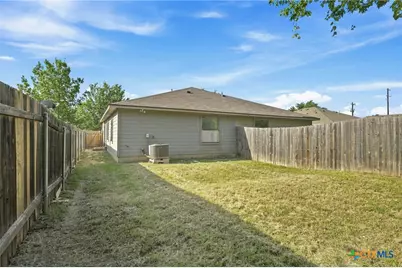 1017 Drovers Cove, Georgetown, TX 78626 - Photo 13