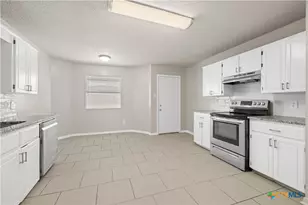 4200 Tidal Wave Dr, Killeen, TX 76549 - Photo 9