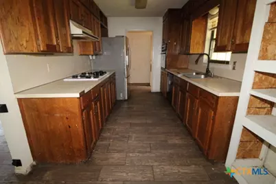 525 County Road 214, Jonesboro, TX 76538 - Photo 27