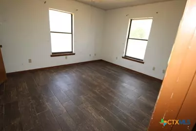 525 County Road 214, Jonesboro, TX 76538 - Photo 7