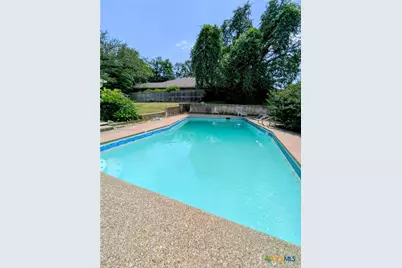 2512 River Oaks Drive, Belton, TX 76513 - Photo 9