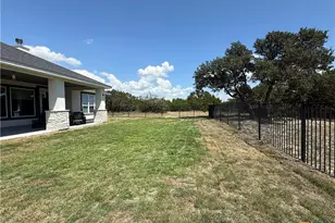 242 Flanders, Fischer, TX 78623 - Photo 25