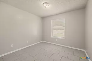 910 Marilyn Dr, Copperas Cove, TX 76522 - Photo 17